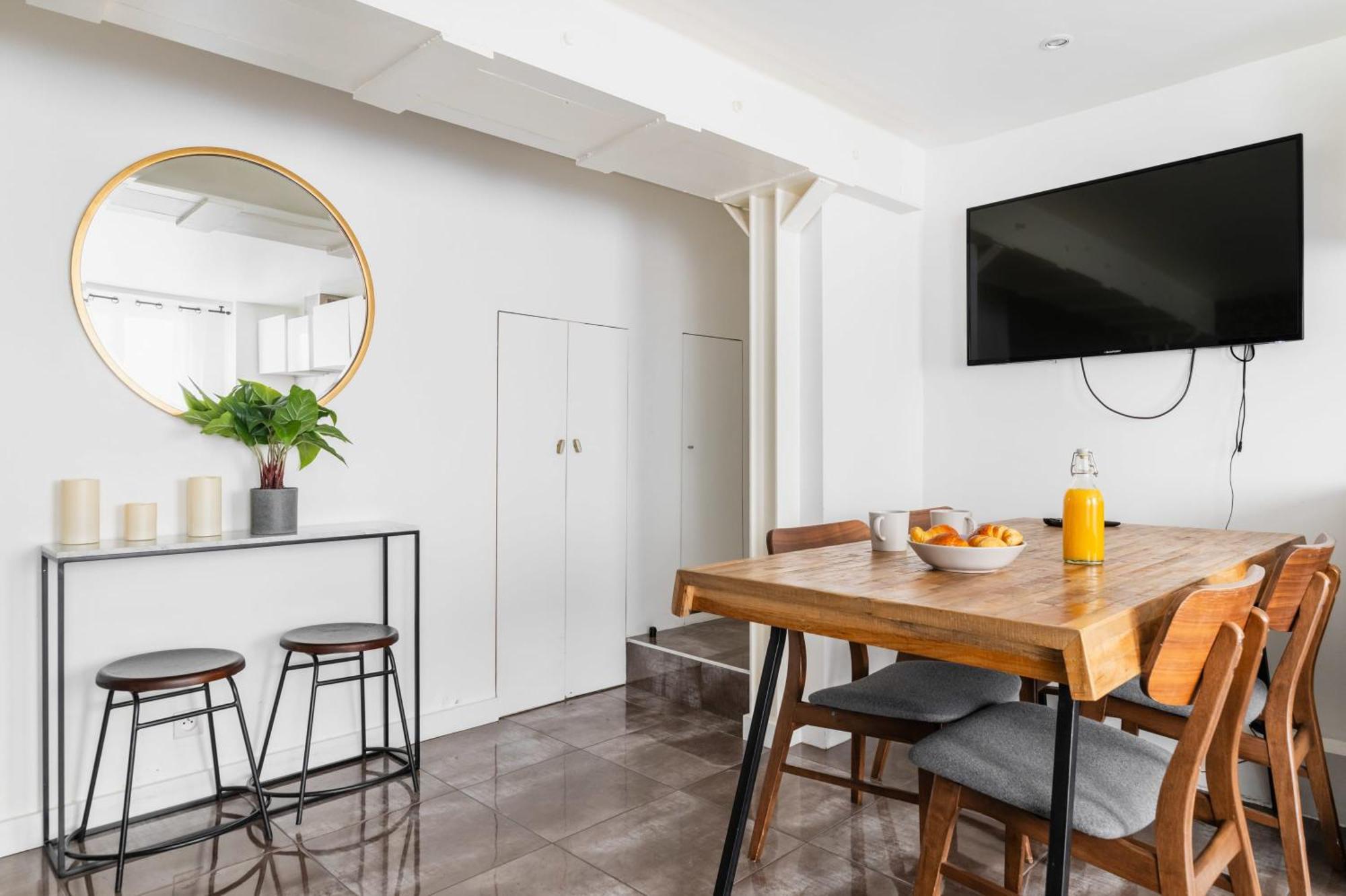 2 Pieces Belleville Refait Neuf 6 Pers - 19 Appartement Paris